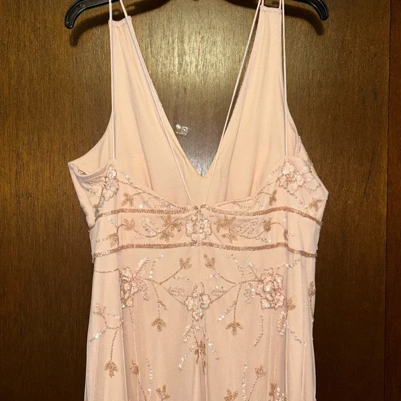 Adrianna Papell Bridesmaid Formal Sequin Floral Floor length Gown Dress Size 18 - Picture 4 of 7